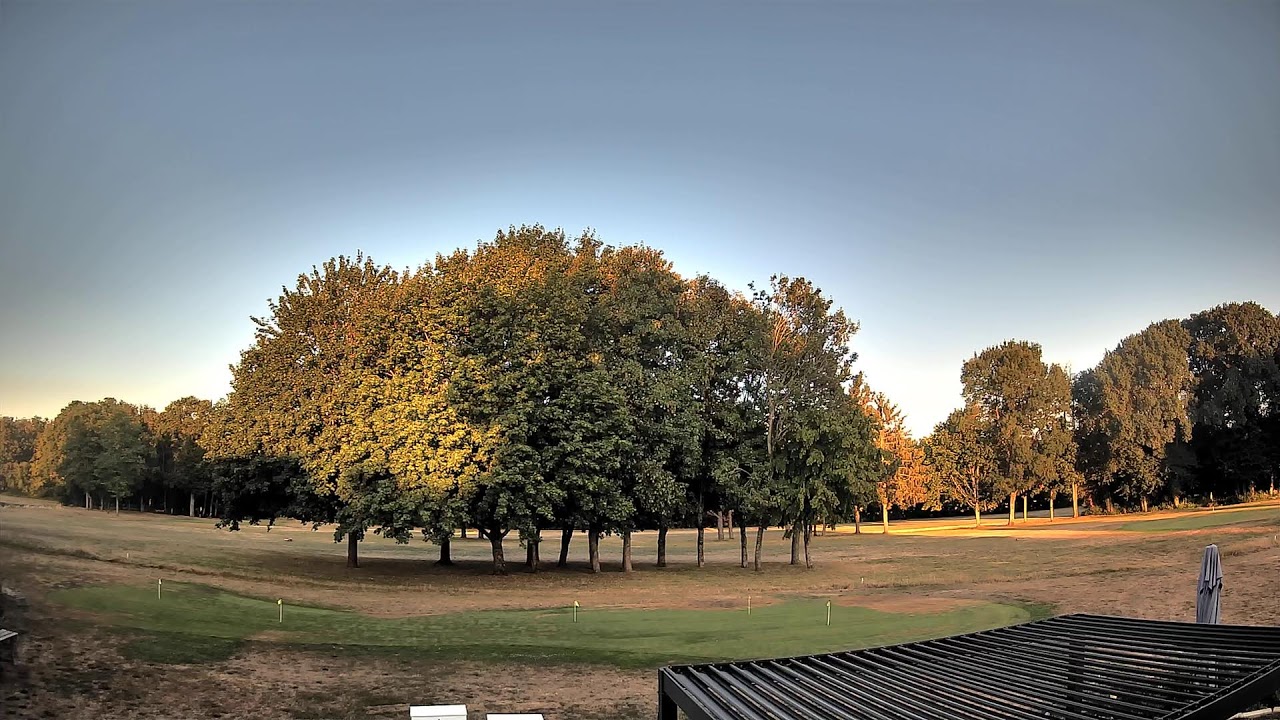 Live webcam view of Golf des Sarrays Fairway View