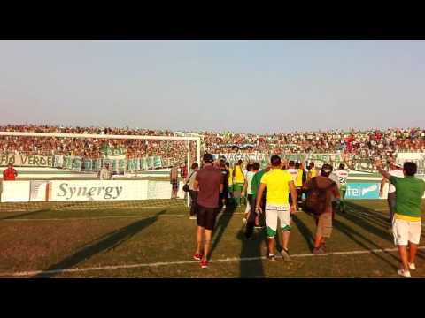 "esto es Oriente!!" Barra: Los de Siempre &bull; Club: Oriente Petrolero