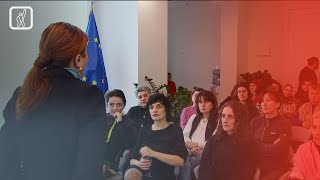 ქალები რეპრესიების სამიზნეში