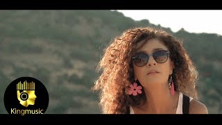 Funda Gürses - Beyaz Bayrak  (Official Video)
