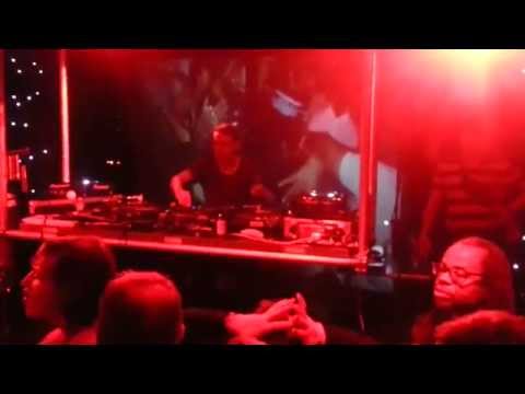Dingwalls 2013 - DJ Gilles P. drops 'Willis Jackson - More Gravy'  24-2013)