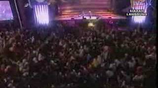 Download lagu Siti Nurhaliza Performed Seroja mp3 Download lagu Siti Nurhaliza Performed Seroja mp3