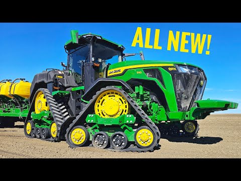 Everyone's NEW Favorite Tractor?! #johndeere