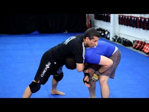 How to Do a Basic Single Leg Counter | MMA Fighting