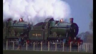 preview picture of video 'GWR double header at Steventon.MP4'