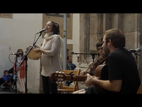 Das aldeas aos escenarios: A música de tradición oral no panorama musical galego
