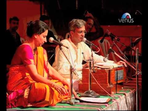 Vitthal Aavadi Prembhav (Shridhar Phadke Sangeet Sandhya - Ritu Hirwa)