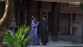 凤囚凰幕后花絮：宋威龙关晓彤拉勾轻吻 害羞到不知所措 video