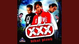 Download lagu Layu mp3 Download lagu Layu mp3