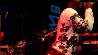 Good One - Glenn Lewis Live au Bizz&#39;Art 07-04-2014