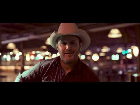 Easton Corbin - Damn Girl Visualizer