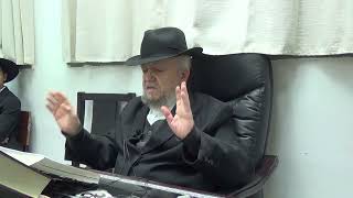 הדרך לכוונה בתפילה ולמה לא כדאי ללמוד קבלה? | השידור השבועי ממרן זצוק"ל (מוסדות כיסא רחמים) - התמונה מוצגת ישירות מתוך אתר האינטרנט יוטיוב. זכויות היוצרים בתמונה שייכות ליוצרה. קישור קרדיט למקור התוכן נמצא בתוך דף הסרטון