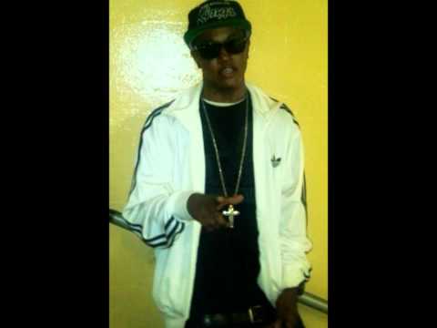 Unique Millz - Superstar