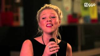 MOYA - A Little More Love (live in Club Ziggo)