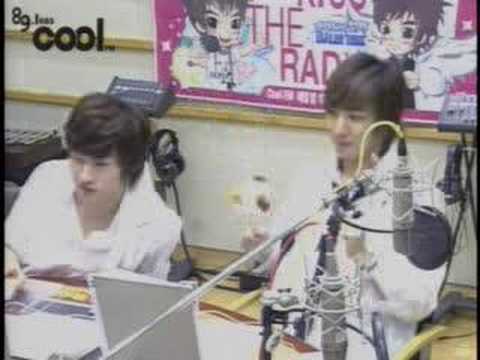 Sukira 2007.07.26 - Teuki has a new toy