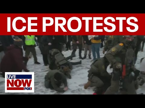 VIDEO: Minneapolis ICE protesters clash with federal agents