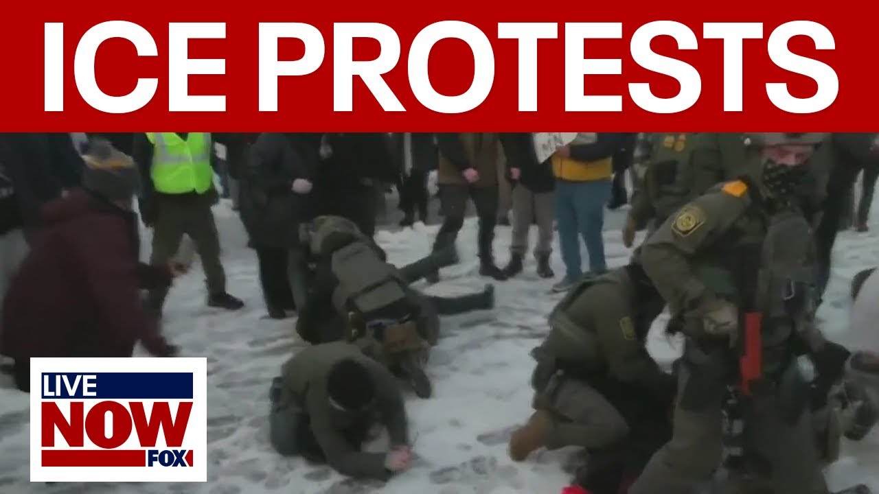 VIDEO: Minneapolis ICE protesters clash with federal agents
