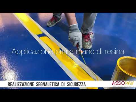 Realizzazione segnaletica orizzontale su rivestimento in resina