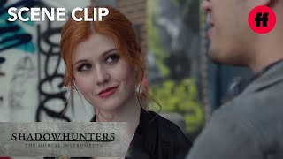 Shadowhunters | Season 1, Episode 5: Clary & Alec Meet with Simon