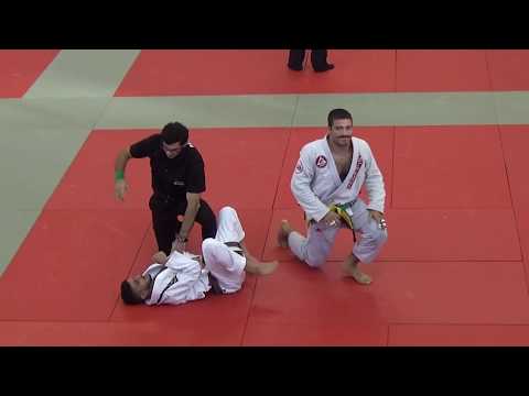 Bruno Lima vs Abdulla Seena Munfaredi - IBJJF London Fall Open 2018 - Brown Adult - Open