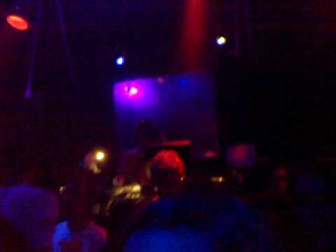 Karotte Playing MULDER 4SURE