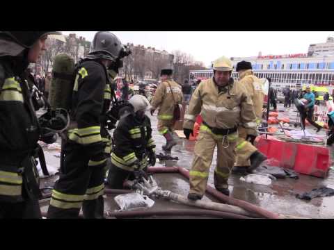 Пожар в ТЦ 'Адмирал' в Казани - ОБЗОР (11.03.2015)
