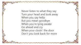 Julian Lennon - Want Your Body Lyrics