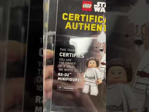 The RAREST LEGO R2-D2 EVER (owned by @rarestlegominifigures!)