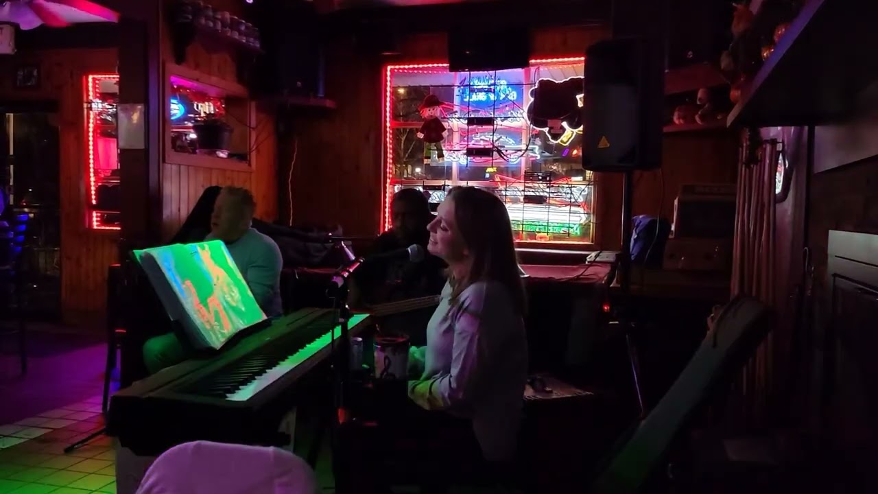 Promotional video thumbnail 2 for Dustina Rose Music