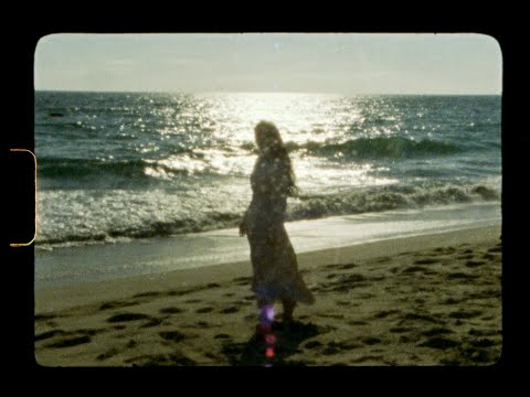 Luna Shadows - witches' brew (haunted version) - Lyric Video