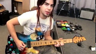 Олег Изотов в шоуруме YERASOV/Oleg Izotov in YERASOV showroom