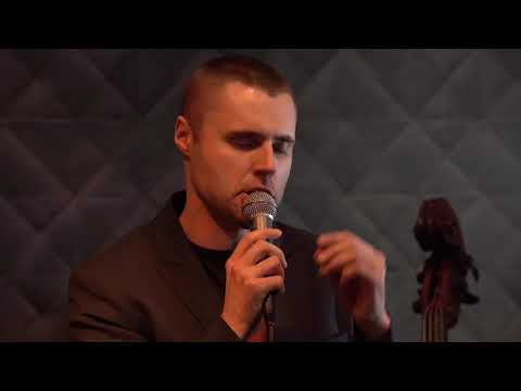 Nim wstanie dzień - Marcin Januszkiewicz | koncert "Nas więcej łączy" - reż. Janusz Gast