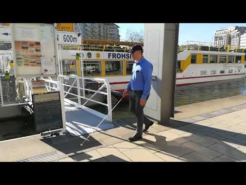 Blindenleitsystem am Saarufer