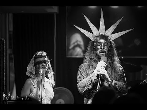 Doomnezeu by Iuliana Pasca