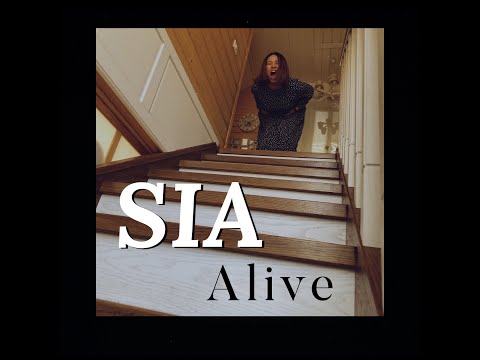 Era KANN- Alive | Спела в манере Sia