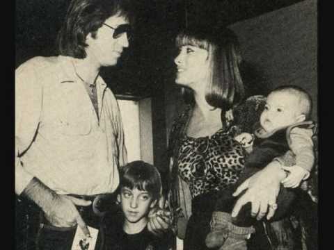 יגאל בשן - סיוון | Yigal Bashan - Sivan