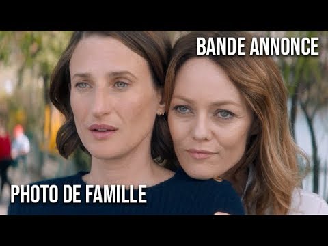 Photo De Famille (International Trailer)