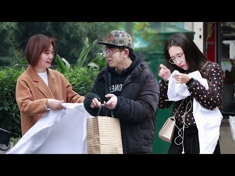 找陌生姑娘幫忙縫衣服，女生們各個女友力爆棚！