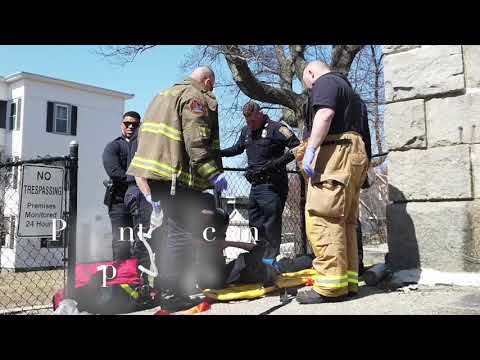 Manchester Fire Rescue 1 And AMR Respond To Unresponsive Person