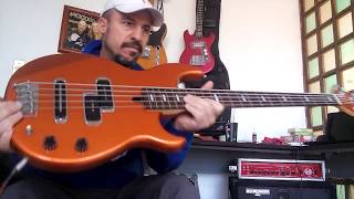 Video thumbnail for yamaha bb415 by Dr. Guitarras