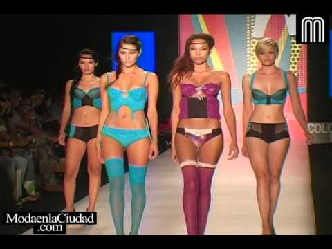 Colombiamoda 2012 | Desfile Fundación Universitaria del Área Andina (Parte 1 de 2)