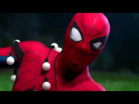 Spidey fait peur aux petites filles | Spider-Man: Homecoming | Extrait VF