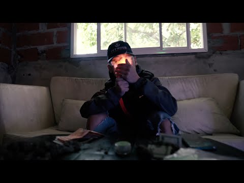 COTIZADO - Perfil Bajo (Video Oficial)