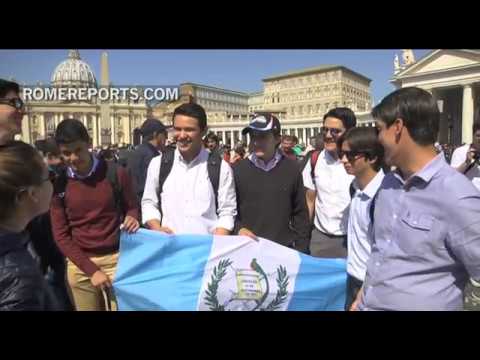 Jóvenes de 150 universidades participan en el congreso UNIV en Roma