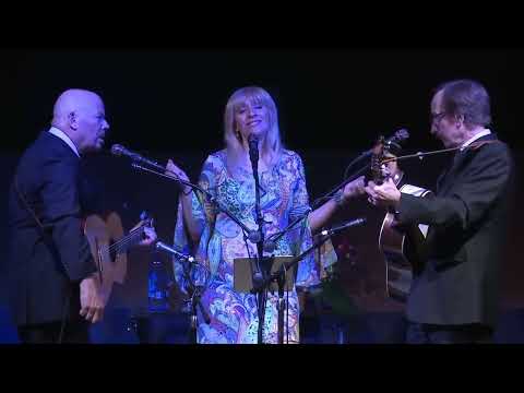 Peter Paul and Mary Alive