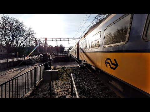 ICMm vs. Nunspeet Part 7: 10 cars blast off towards the setting sun! - Fly-by -