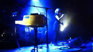 Säkert! - Tyst nu (live @ Debaser Medis 28 mars 2011)