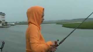 New! Huge Shark Attacks Fish from a girls fishing line,Myrtle Beach .