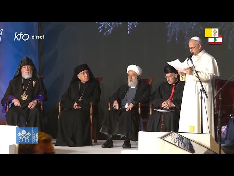 Rencontre oecuménique et interreligieuse sur la place des Martyrs à Beyrouth (Liban)