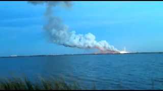preview picture of video 'Antares Rocket Explosion at NASA Wallops Flight Facility, Virginia'